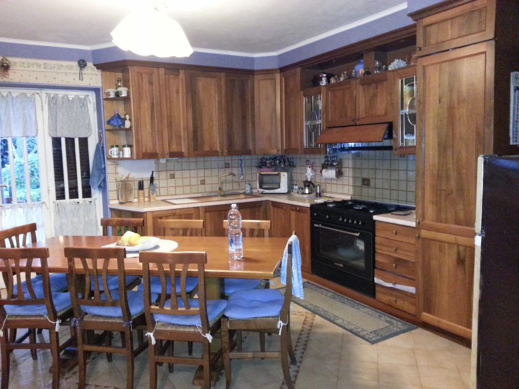 Bed and Breakfast AmbraBed Lunghezza Station Exterior foto